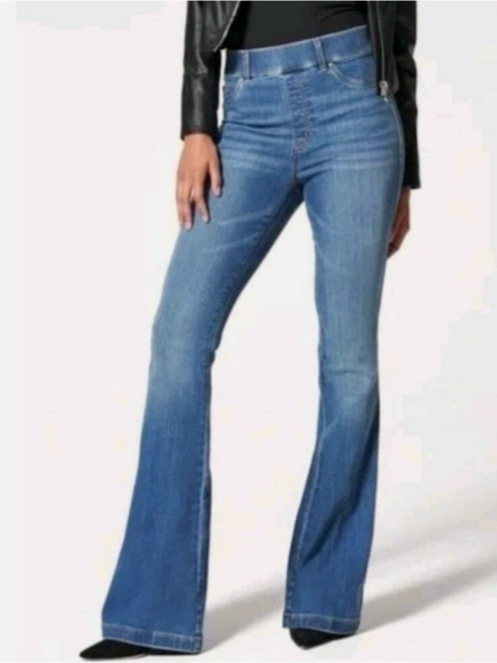 Spanx SPANXshape EveryWear Flare Jeans  M TALL